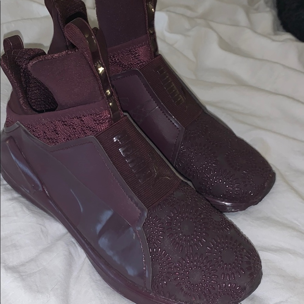 Like new puma shoes